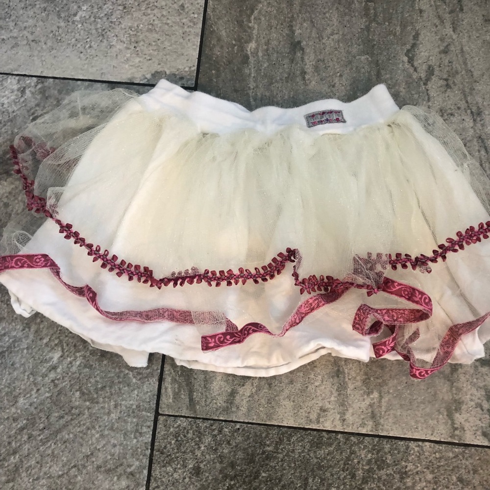 Naartjie skirt size 4